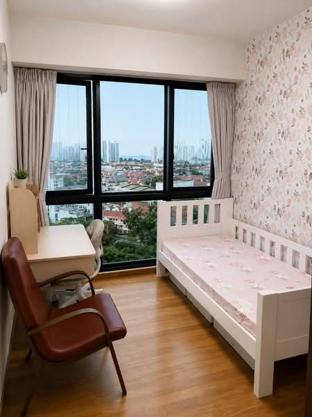 Waterbank at Dakota, 80 Dakota Crescent, 4 Bedrooms, 1,572 sqft, Condominium For Sale, by Edwin Ferroa, 500232816 - Bedroom - PropertyGuru.com.sg