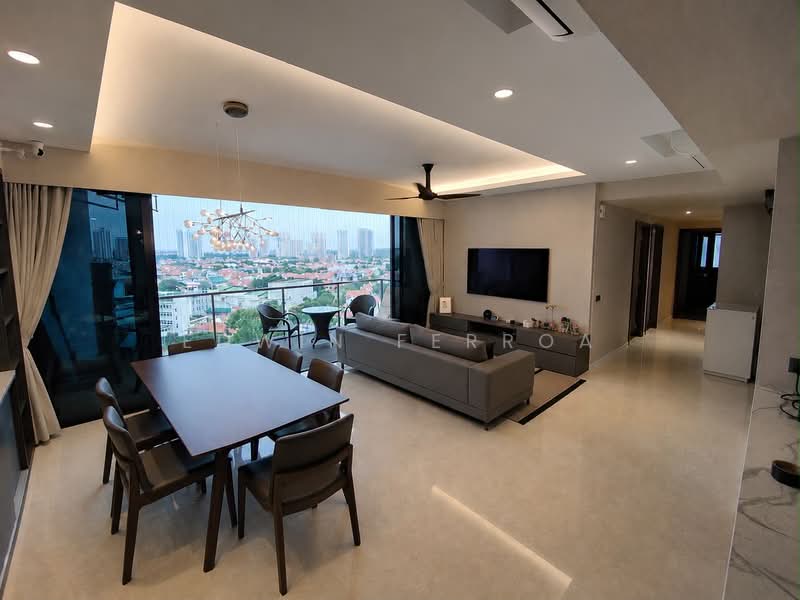 Waterbank at Dakota, 80 Dakota Crescent, 4 Bedrooms, 1,572 sqft, Condominium For Sale, by Edwin Ferroa, 500232816 - Living Room - PropertyGuru.com.sg