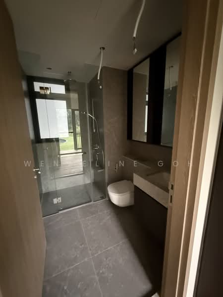 KI Residences At Brookvale, 10 Brookvale Drive, 3 Bedrooms, 936 sqft, Condominium For Rent, by Wendeline Goh, 500232827 - Bathroom - PropertyGuru.com.sg