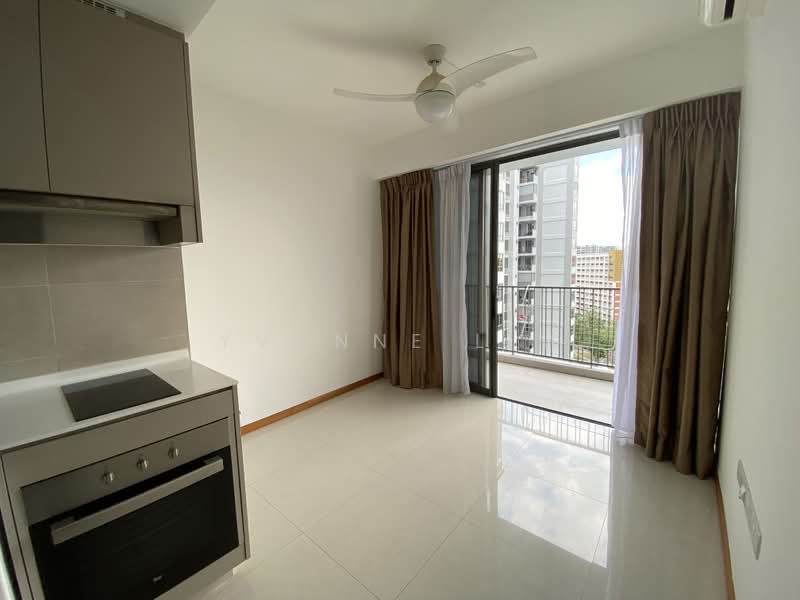 Vue 8 Residence, Pasir Ris Heights, 1 Bedroom, 474 sqft, Condominium For Sale, by Yvonne Lim, 500232837 - Kitchen - PropertyGuru.com.sg