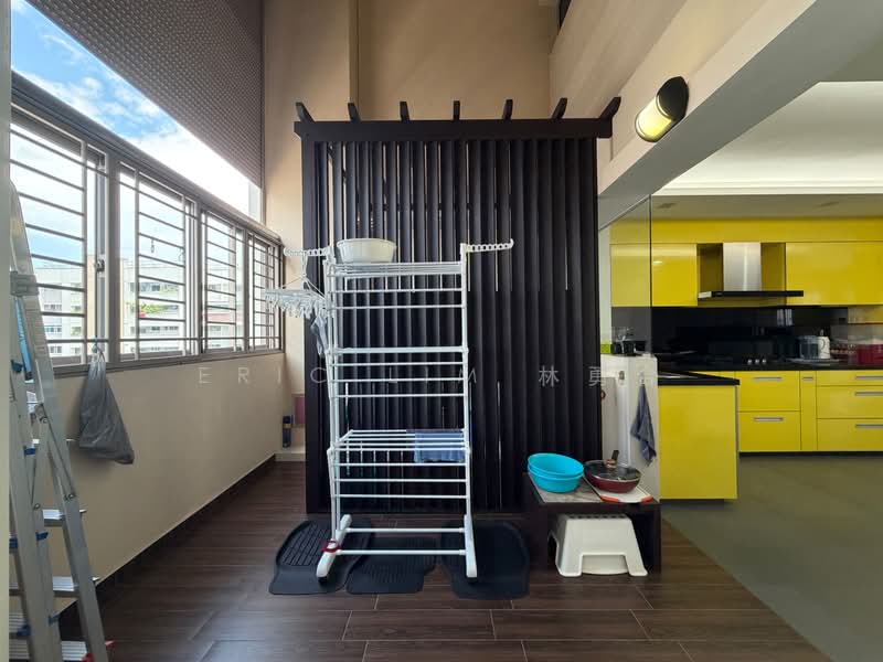 894 Tampines Street 81, 894 Tampines Street 81, 4 Bedrooms, 1,571 sqft, HDB Flat For Sale, by Eric Lim 林勇合, 500232843 - Kitchen - PropertyGuru.com.sg