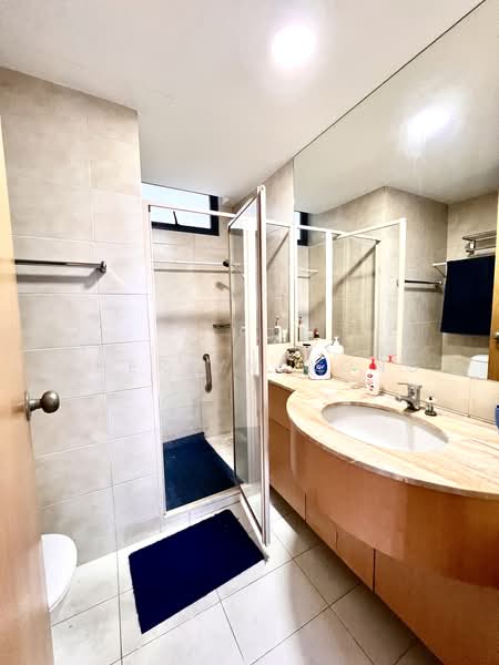 Blue Horizon, 25 West Coast Crescent, 3 Bedrooms, 1,163 sqft, Condominium For Sale, by Sherlyn Wong, 500232845 - Bathroom - PropertyGuru.com.sg