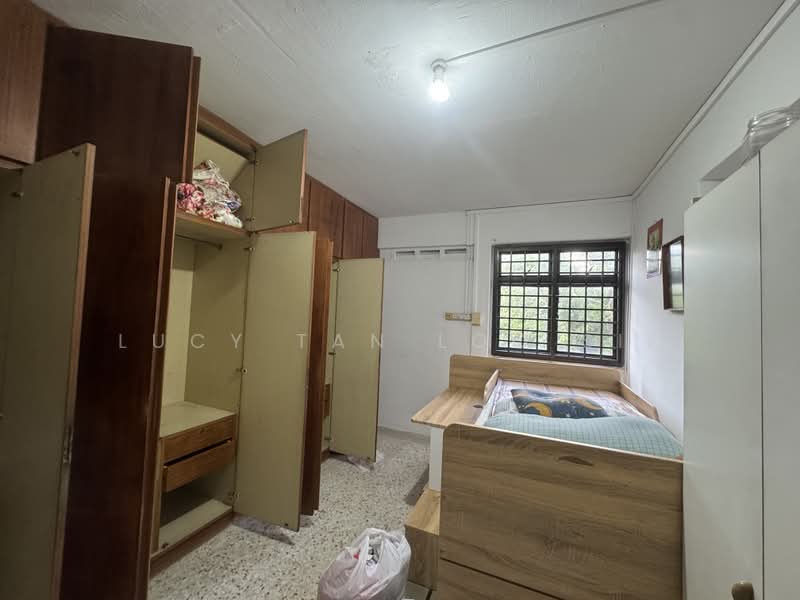 13 Dover Close East, 13 Dover Close East, 3 Bedrooms, 1,280 sqft, HDB Flat For Sale, by Lucy Tan Loo Sie, 500232846 - Bedroom - PropertyGuru.com.sg
