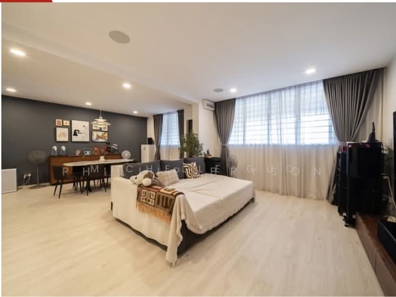 17 Toh Yi Drive, 17 Toh Yi Drive, 3 Bedrooms, 1,119 sqft, HDB Flat For Sale, by Michelle Guo, 500232850 - Living Room - PropertyGuru.com.sg