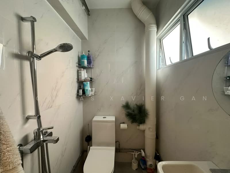 109 Clementi Street 11, 109 Clementi Street 11, Buona Vista / West Coast / Clementi New Town, Room Rental, 121 sqft, HDB Flat For Rent, by Nicholas Xavier Gan, 500232853 - Bathroom - PropertyGuru.com.sg