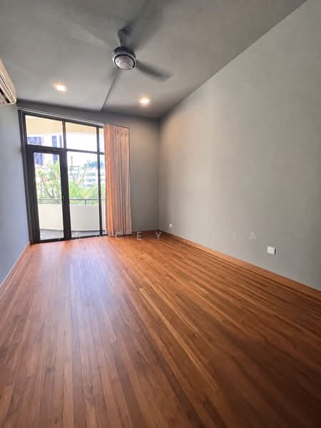 Morimasa Garden, 11 Gilstead Road, 3 Bedrooms, 2,132 sqft, Condominium For Sale, by Tracey Chia, 500232854 - Bedroom - PropertyGuru.com.sg