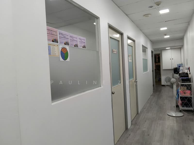 Goldhill Plaza, 51 Goldhill Plaza, 1,200 sqft, Office For Rent, by Pauline Zee, 500232855 - Corridor - CommercialGuru.com.sg