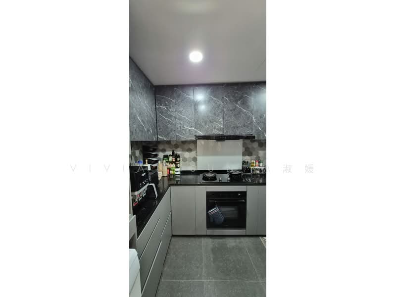 Blossom Residences, 30 Segar Road, 3 Bedrooms, 1,109 sqft, Condominium For Sale, by Vivian Sun 孙淑媛, 500232869 - Kitchen - PropertyGuru.com.sg