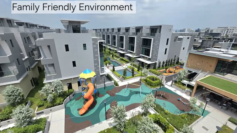 Freehold Cluster Semi-D Private Lift to all 5 floors 5bed5bath+helper Ang Mo Kio/Yio Chu Kang MRT, Ang mo kio avenue 5, Seletar / Yio Chu Kang, 6 Bedrooms, 3,929 sqft, Semi-Detached House For Sale, by Elizabeth Lim, 500232871 - Exterior - PropertyGuru.com.sg