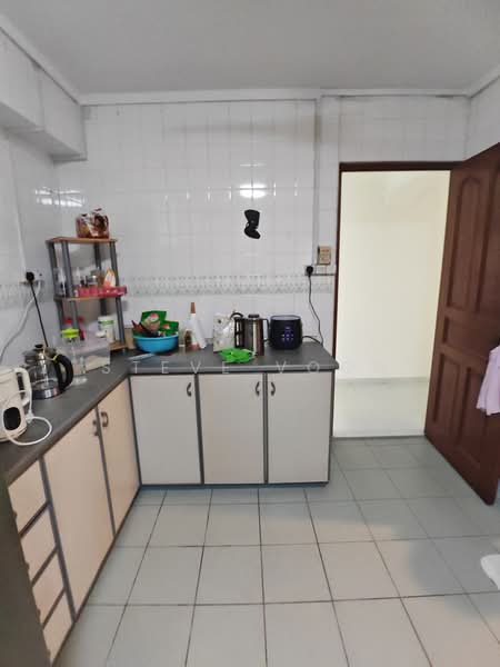 524 Choa Chu Kang Street 51, 524 Choa Chu Kang Street 51, Room Rental, 140 sqft, HDB Flat For Rent, by Steve Voon, 500232881 - Kitchen - PropertyGuru.com.sg