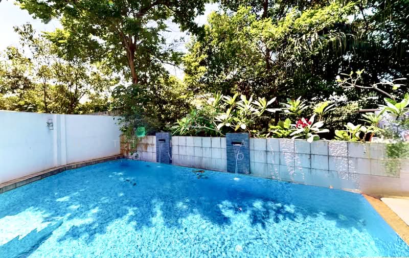 Greenbank Park Detached House with Pool, Greenbank Park, 5 Bedrooms, 5,600 sqft, Detached House For Sale, by SINDRIC GOH, 500232885 - Pool - PropertyGuru.com.sg