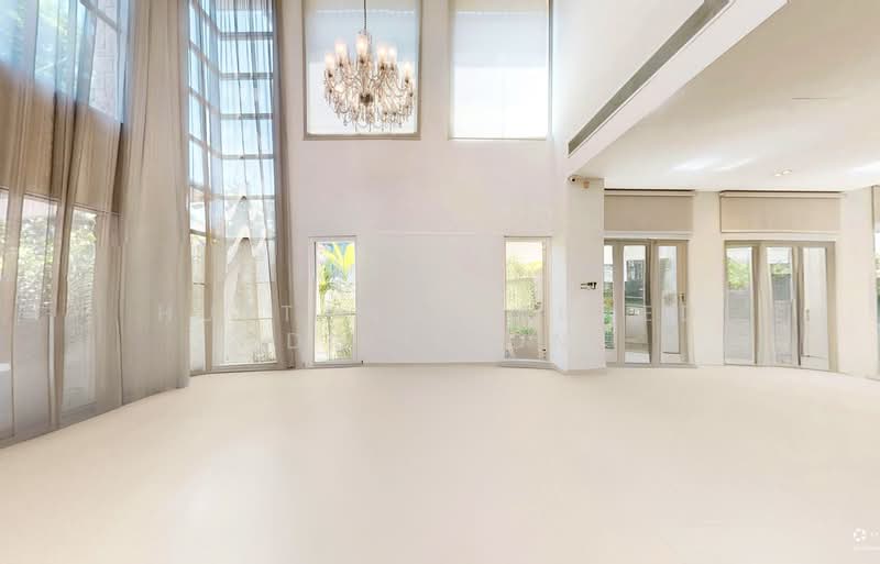 Greenbank Park Detached House with Pool, Greenbank Park, 5 Bedrooms, 5,600 sqft, Detached House For Sale, by SINDRIC GOH, 500232885 - Living Room - PropertyGuru.com.sg