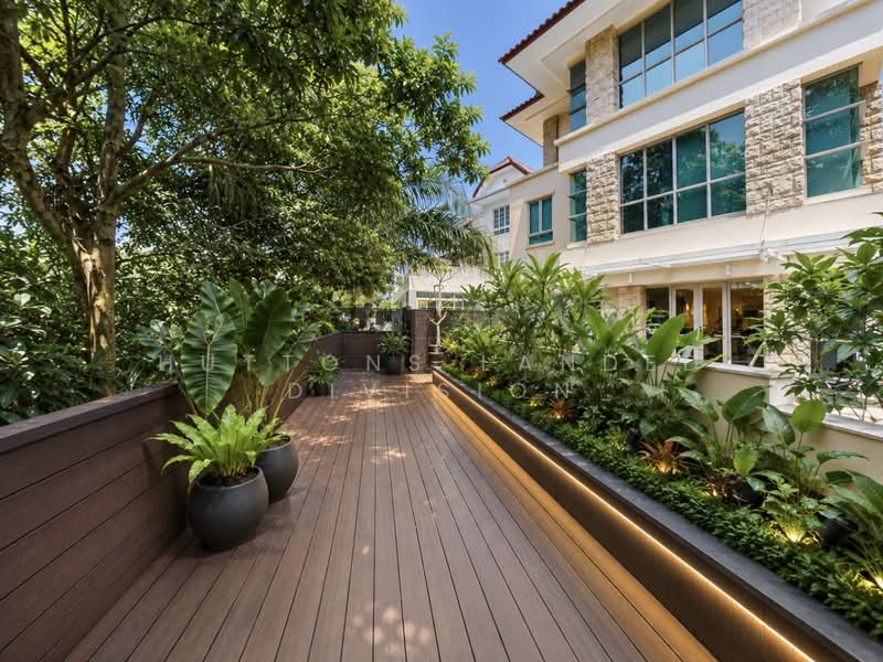 Greenbank Park Detached House with Pool, Greenbank Park, 5 Bedrooms, 5,600 sqft, Detached House For Sale, by SINDRIC GOH, 500232885 - Exterior - PropertyGuru.com.sg