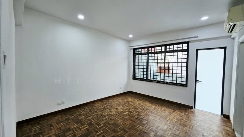 Inter-terrace for rent in Lentor Place, Lentor Place, 4 Bedrooms, 2,840 sqft, Terraced House For Rent, by Michael Long, 500232894 - Interior - PropertyGuru.com.sg