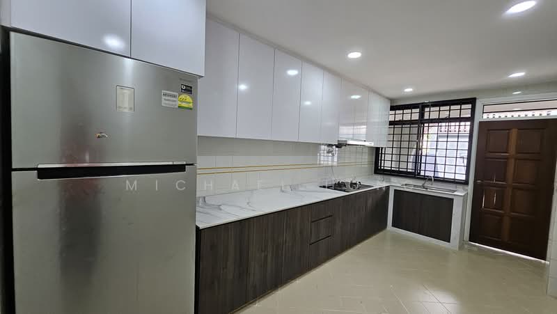 Inter-terrace for rent in Lentor Place, Lentor Place, 4 Bedrooms, 2,840 sqft, Terraced House For Rent, by Michael Long, 500232894 - Kitchen - PropertyGuru.com.sg
