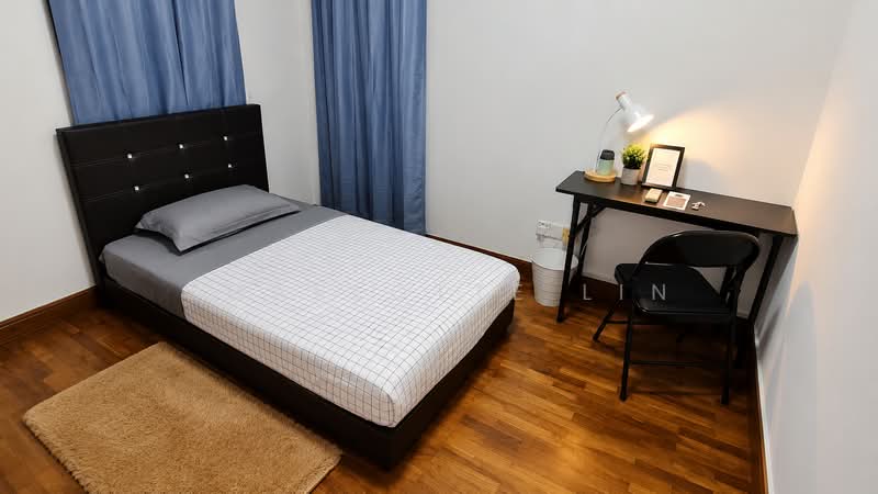 Tanglin View, 150 Prince Charles Crescent, Room Rental, 120 sqft, Condominium For Rent, by Charlotte Lin, 500232900 - Room 6 - PropertyGuru.com.sg