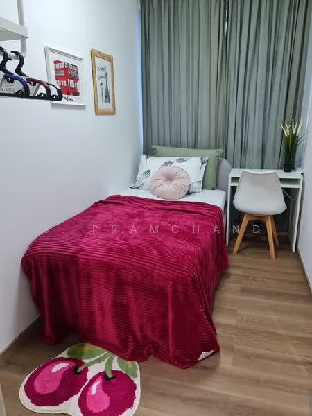 Simei Green Condominium, 1 Simei Street 4, 6 Bedrooms, 1,249 sqft, Condominium For Sale, by S. Pramchand, 500232909 - Bedroom - PropertyGuru.com.sg