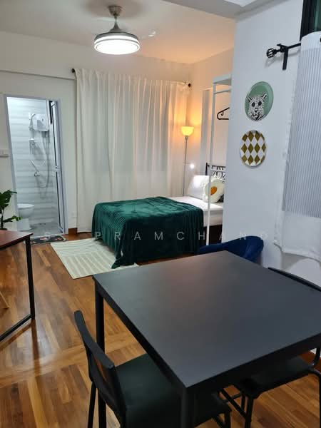 Simei Green Condominium, 1 Simei Street 4, 6 Bedrooms, 1,249 sqft, Condominium For Sale, by S. Pramchand, 500232909 - Bedroom - PropertyGuru.com.sg
