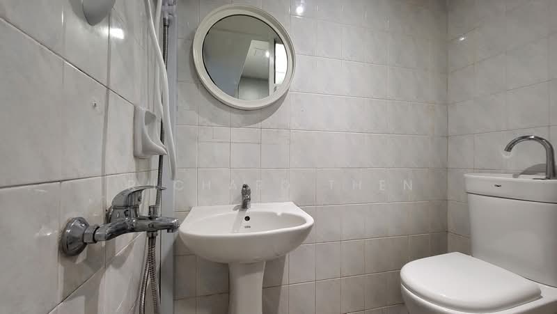 Chancery Court, 36C Dunearn Road, 3 Bedrooms, 2,271 sqft, Condominium For Rent, by Richard Then, 500232910 - Bathroom - PropertyGuru.com.sg