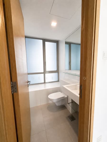 One Amber, 3 Amber Gardens, 3 Bedrooms, 1,302 sqft, Condominium For Sale, by Eugene Fung, 500232911 - Bathroom - PropertyGuru.com.sg