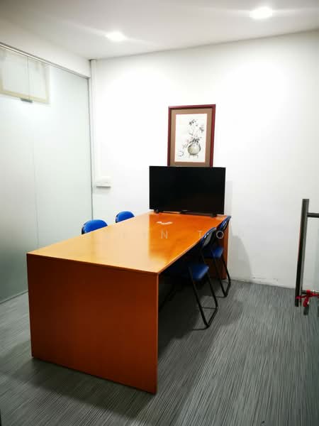 Woodlands Bizhub, 242 Woodlands Industrial Park E5, 936 sqft, Light Industrial (B1) For Rent, by Evelyn Toh, 500232917 - CommercialGuru.com.sg