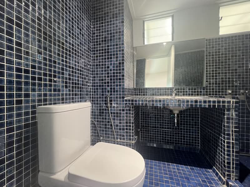 Chancery Court, 36G Dunearn Road, 3 Bedrooms, 2,272 sqft, Condominium For Rent, by Richard Then, 500232923 - Bathroom - PropertyGuru.com.sg
