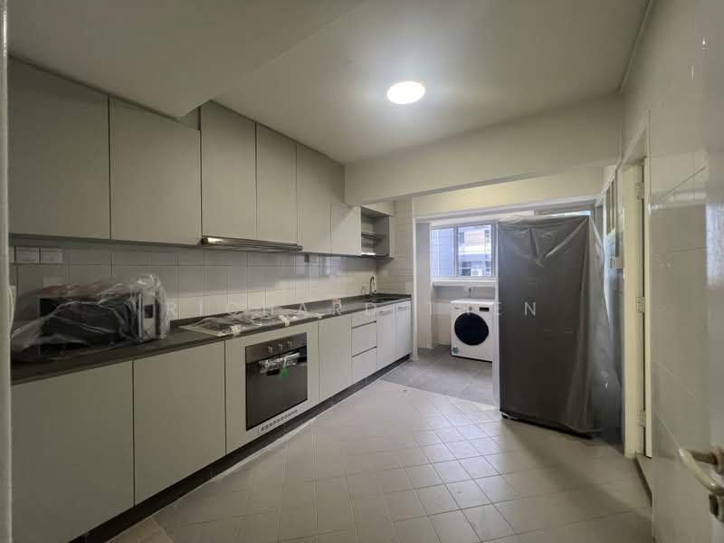 Chancery Court, 36G Dunearn Road, 3 Bedrooms, 2,272 sqft, Condominium For Rent, by Richard Then, 500232923 - Kitchen - PropertyGuru.com.sg