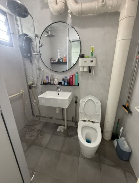 248 Kim Keat Link, 248 Kim Keat Link, Room Rental, 100 sqft, HDB Flat For Rent, by Janice Ting, 500232924 - Bathroom - PropertyGuru.com.sg