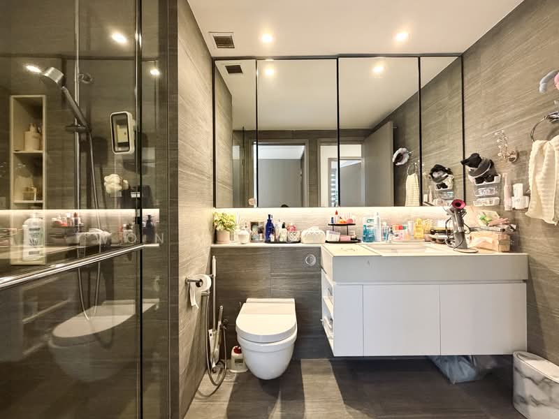 The Garden Residences, 1 Serangoon North View, 2 Bedrooms, 614 sqft, Condominium For Sale, by Wong Boon Keng, 500232928 - Bathroom - PropertyGuru.com.sg