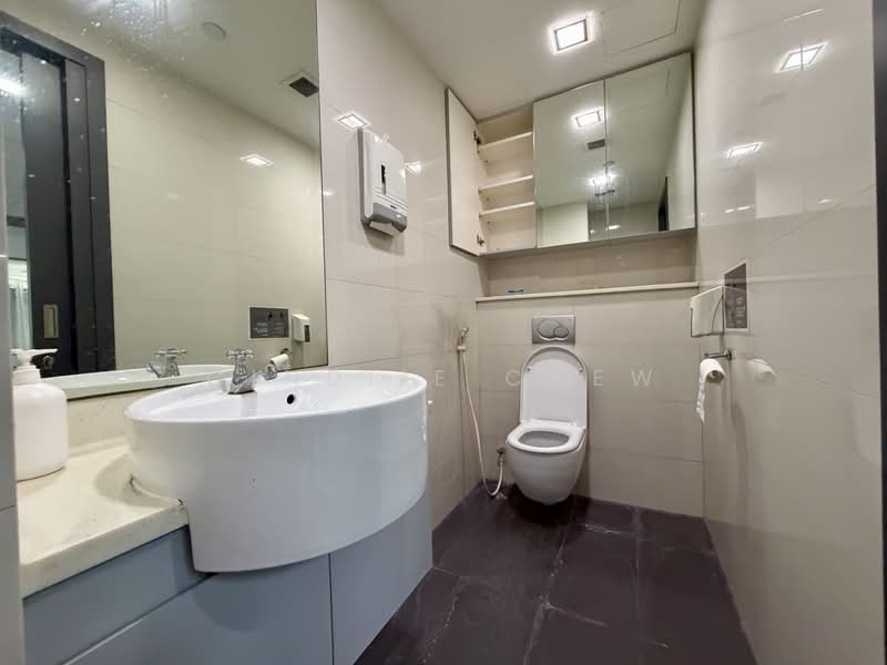 Eunos Technolink, 13 Kaki Bukit Road 1, 5,393 sqft, Factory / Workshop (B2) For Rent, by Cindiie Chew, 500232933 - Bathroom - CommercialGuru.com.sg