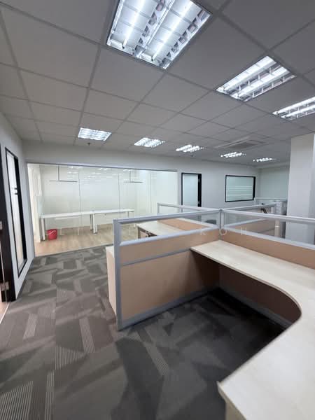 Tong Lee Building, 35 Kallang Pudding Road, 2,821 sqft, Light Industrial (B1) For Rent, by Lillian Koh, 500232936 - Interior - CommercialGuru.com.sg