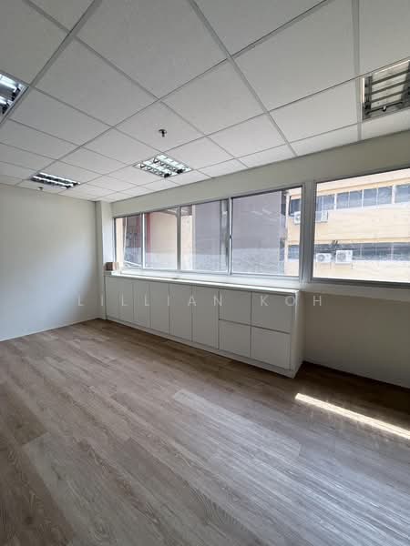 Tong Lee Building, 35 Kallang Pudding Road, 2,821 sqft, Light Industrial (B1) For Rent, by Lillian Koh, 500232936 - Interior - CommercialGuru.com.sg