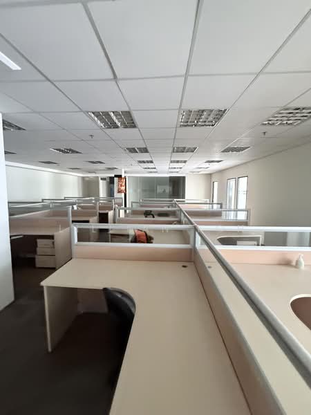 Tong Lee Building, 35 Kallang Pudding Road, 2,821 sqft, Light Industrial (B1) For Rent, by Lillian Koh, 500232936 - CommercialGuru.com.sg