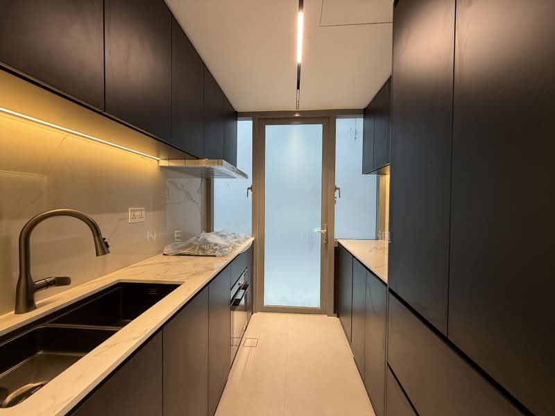 Thomson Grand, 17 Sin Ming Walk, 4 Bedrooms, 5,145 sqft, Terraced House For Sale, by Neal Wu 吴迪, 500232948 - Kitchen - PropertyGuru.com.sg