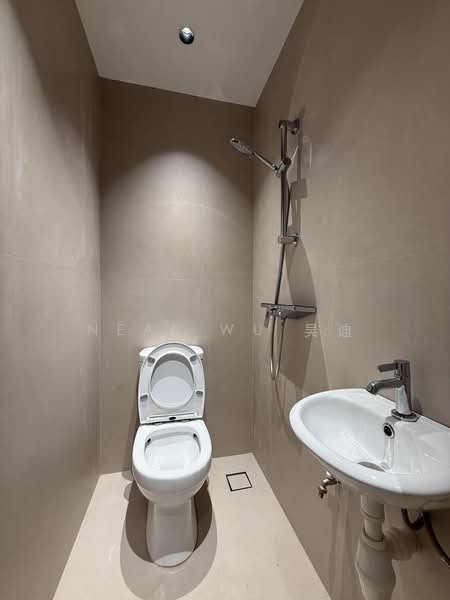 Thomson Grand, 17 Sin Ming Walk, 4 Bedrooms, 5,145 sqft, Terraced House For Sale, by Neal Wu 吴迪, 500232948 - Bathroom - PropertyGuru.com.sg