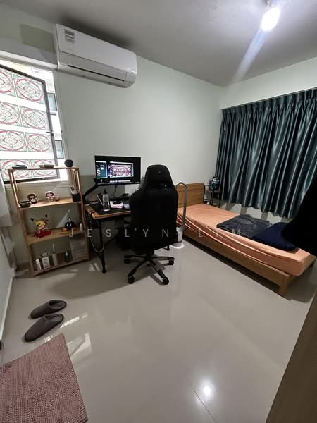 58 Havelock Road, 58 Havelock Road, 2 Bedrooms, 742 sqft, HDB Flat For Sale, by Jeslyn Lim, 500232950 - Bedroom - PropertyGuru.com.sg