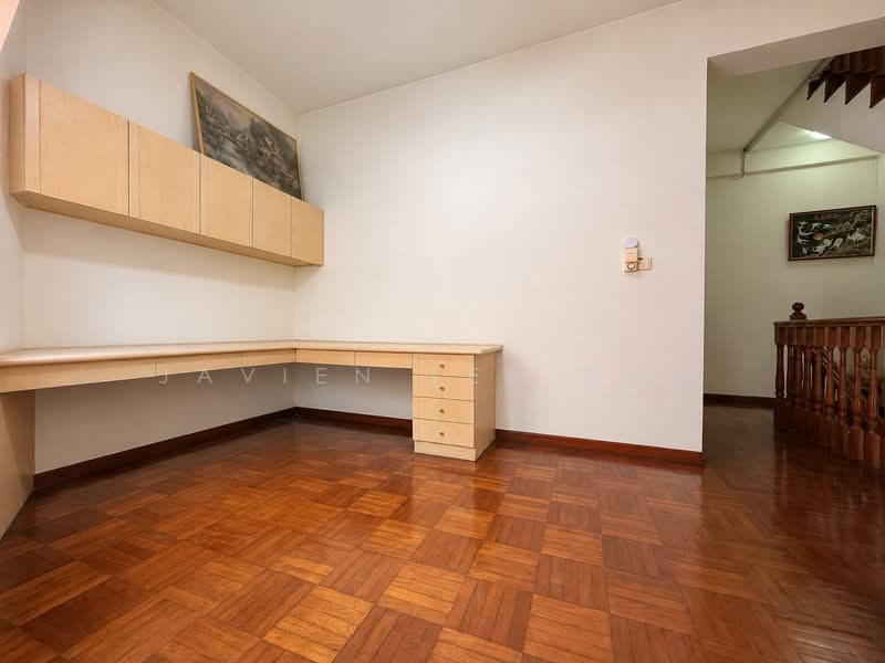 Alwyn Park, , 4 Bedrooms, 2,800 sqft, Terraced House For Sale, by Javien Lee 李峙樑, 500232955 - L2 - Study - PropertyGuru.com.sg
