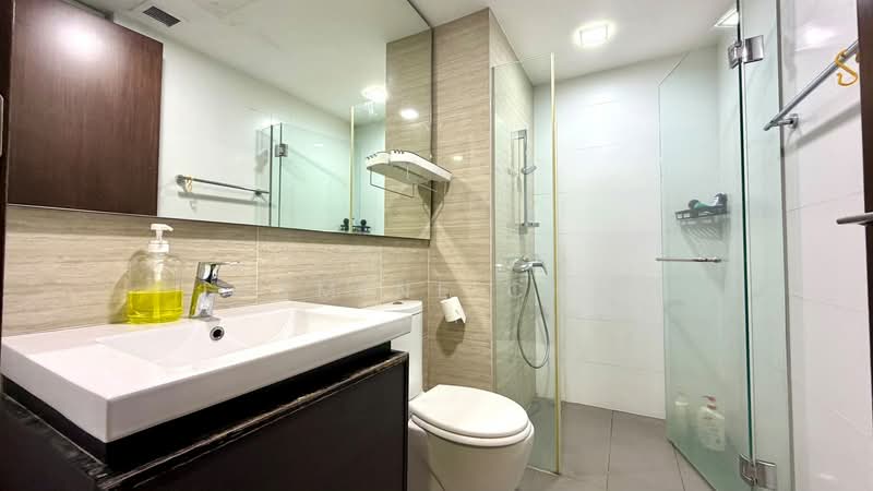Riverparc Residence, 90 Punggol Drive, 3 Bedrooms, 1,227 sqft, Condominium For Sale, by Jasmine Chan, 500232963 - Bathroom - PropertyGuru.com.sg