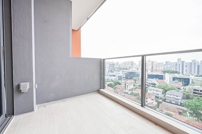 Stirling Residences, 21 Stirling Road, Alexandra / Commonwealth, 2 Bedrooms, 635 sqft, Condominium For Sale, by Audrey Lim, 500232984 - Balcony - PropertyGuru.com.sg