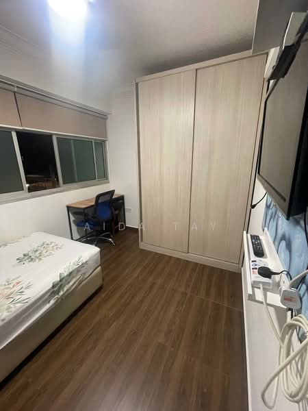 18B Holland Drive, 18B Holland Drive, Room Rental, 150 sqft, HDB Flat For Rent, by Aida Tay, 500232990 - Bedroom - PropertyGuru.com.sg