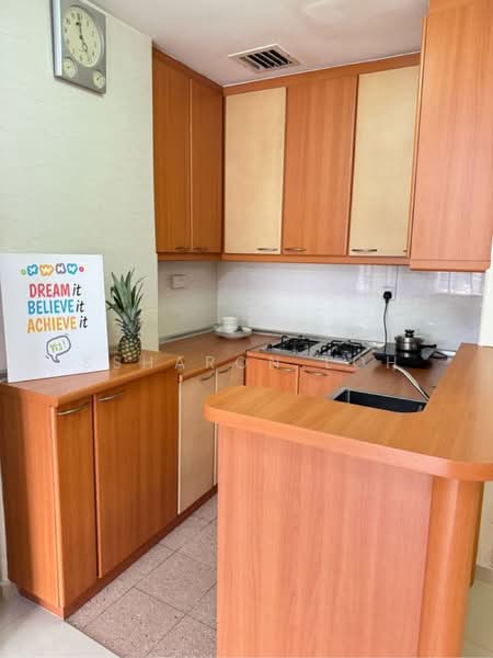 The Plaza, 7500A Beach Road, 1 Bedroom, , Apartment For Rent, by Ssharon Loh, 500233008 - PropertyGuru.com.sg