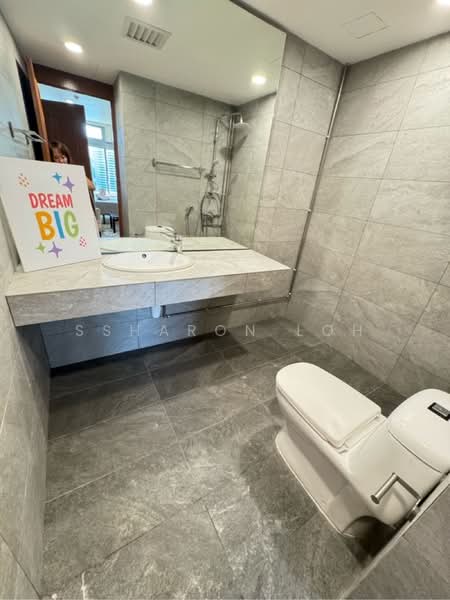 The Plaza, 7500A Beach Road, 1 Bedroom, , Apartment For Rent, by Ssharon Loh, 500233008 - PropertyGuru.com.sg