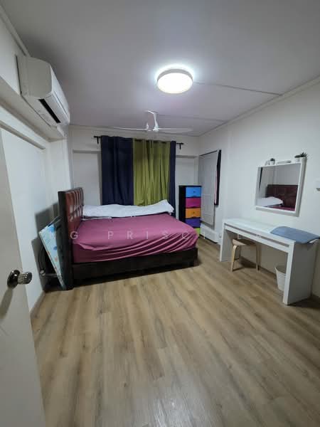 300 Canberra Road, 300 Canberra Road, Room Rental, 130 sqft, HDB Flat For Rent, by Ng Priscilla, 500233011 - Bedroom - PropertyGuru.com.sg