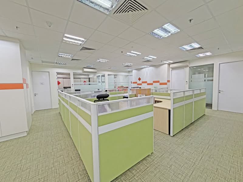 Henderson Building, 221 Henderson Road, 2,453 sqft, Light Industrial (B1) For Sale, by Roy Chew, 500233050 - Interior - CommercialGuru.com.sg