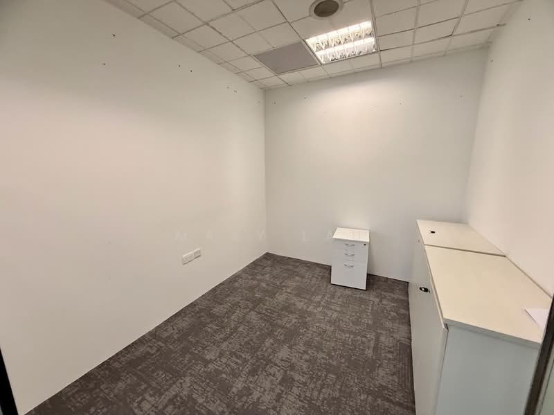 The Concourse, 300 Beach Road, 6,598 sqft, Office For Rent, by Mary Lau, 500233051 - Interior - CommercialGuru.com.sg