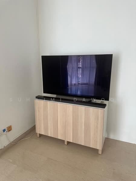 Ballota Park Condo, 152 Mariam Way, 4 Bedrooms, 1,345 sqft, Condominium For Rent, by Suhaimi Dawood, 500233053 - Living Room - PropertyGuru.com.sg
