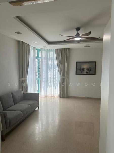 Ballota Park Condo, 152 Mariam Way, 4 Bedrooms, 1,345 sqft, Condominium For Rent, by Suhaimi Dawood, 500233053 - Living Room - PropertyGuru.com.sg