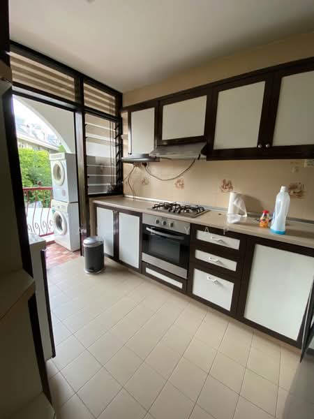 Jervois Grove, 100 Jervois Road, 3 Bedrooms, 1,410 sqft, Apartment For Rent, by Alice Yap, 500233058 - Kitchen - PropertyGuru.com.sg