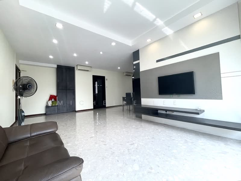 The Floravale, 226 Westwood Avenue, 3 Bedrooms, 1,292 sqft, Condominium For Rent, by Michelle Lee, 500233063 - Living Room - PropertyGuru.com.sg