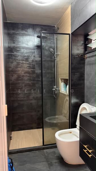 718 Woodlands Avenue 6, 718 Woodlands Avenue 6, 3 Bedrooms, 119 sqft, HDB Flat For Sale, by Elsie Ang, 500233075 - Bathroom - PropertyGuru.com.sg